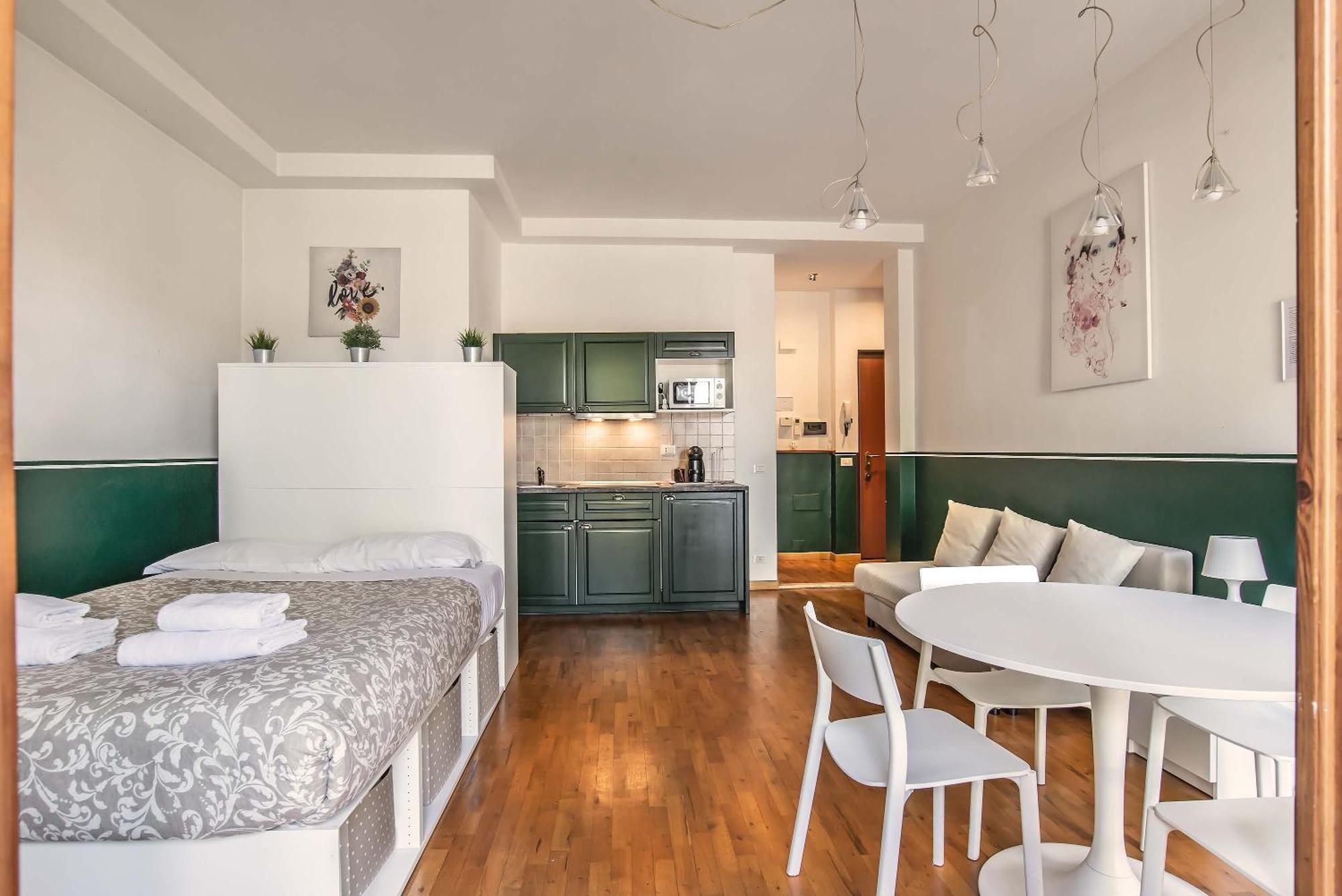 Lusa Suite With Free Private Parking Firenze Bagian luar foto